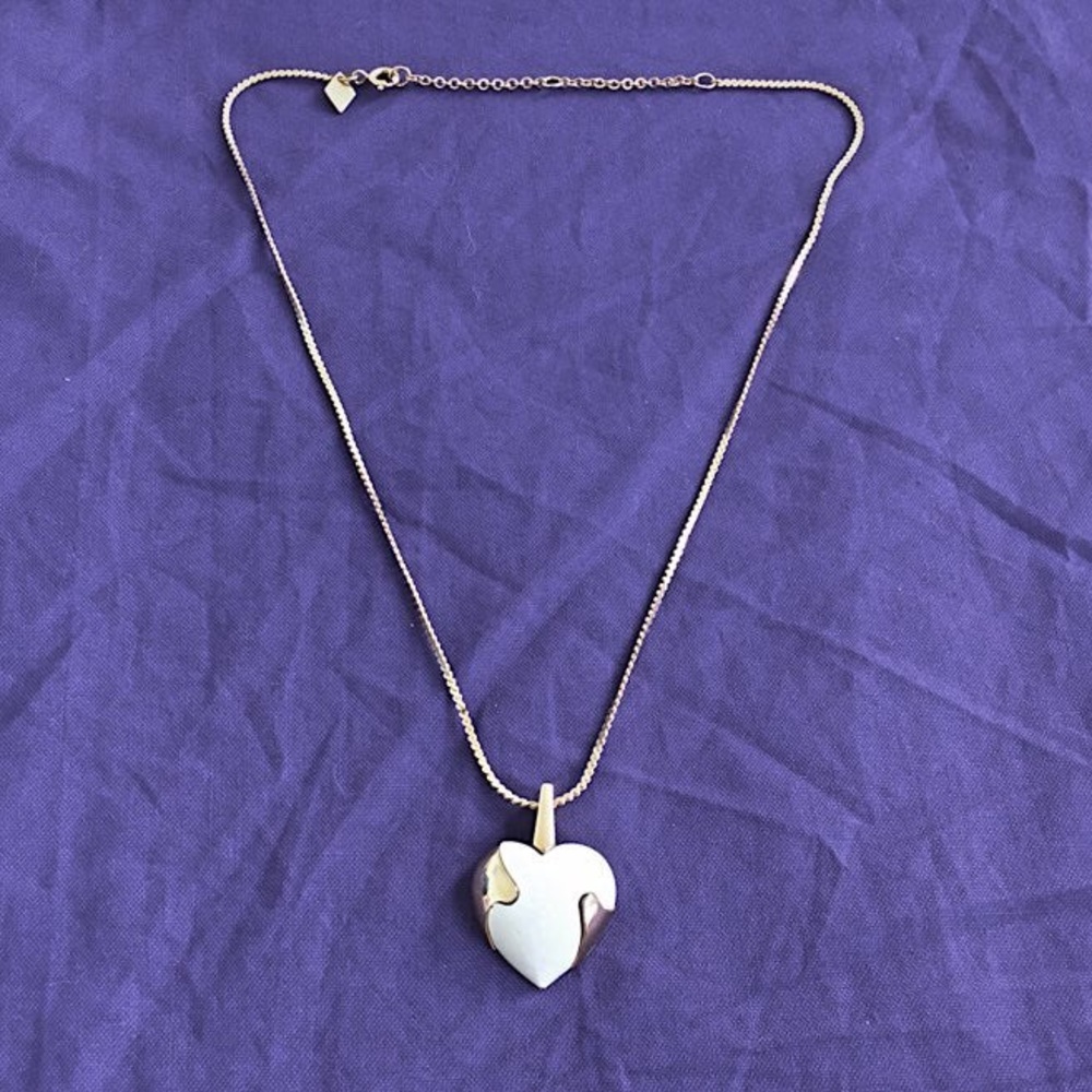 Vintage Sarah Coventry Gold & White Heart Necklace
